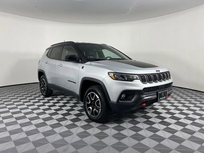 Used 2024 Jeep Compass Trailhawk