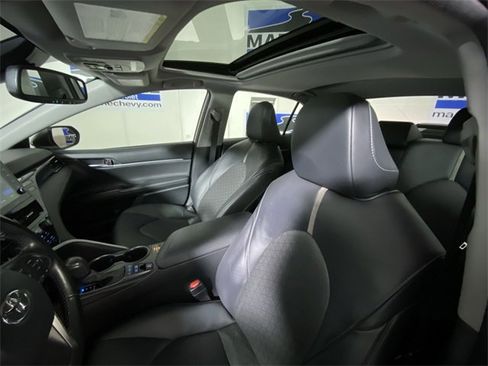 Used 2021 Toyota Camry XSE image 24