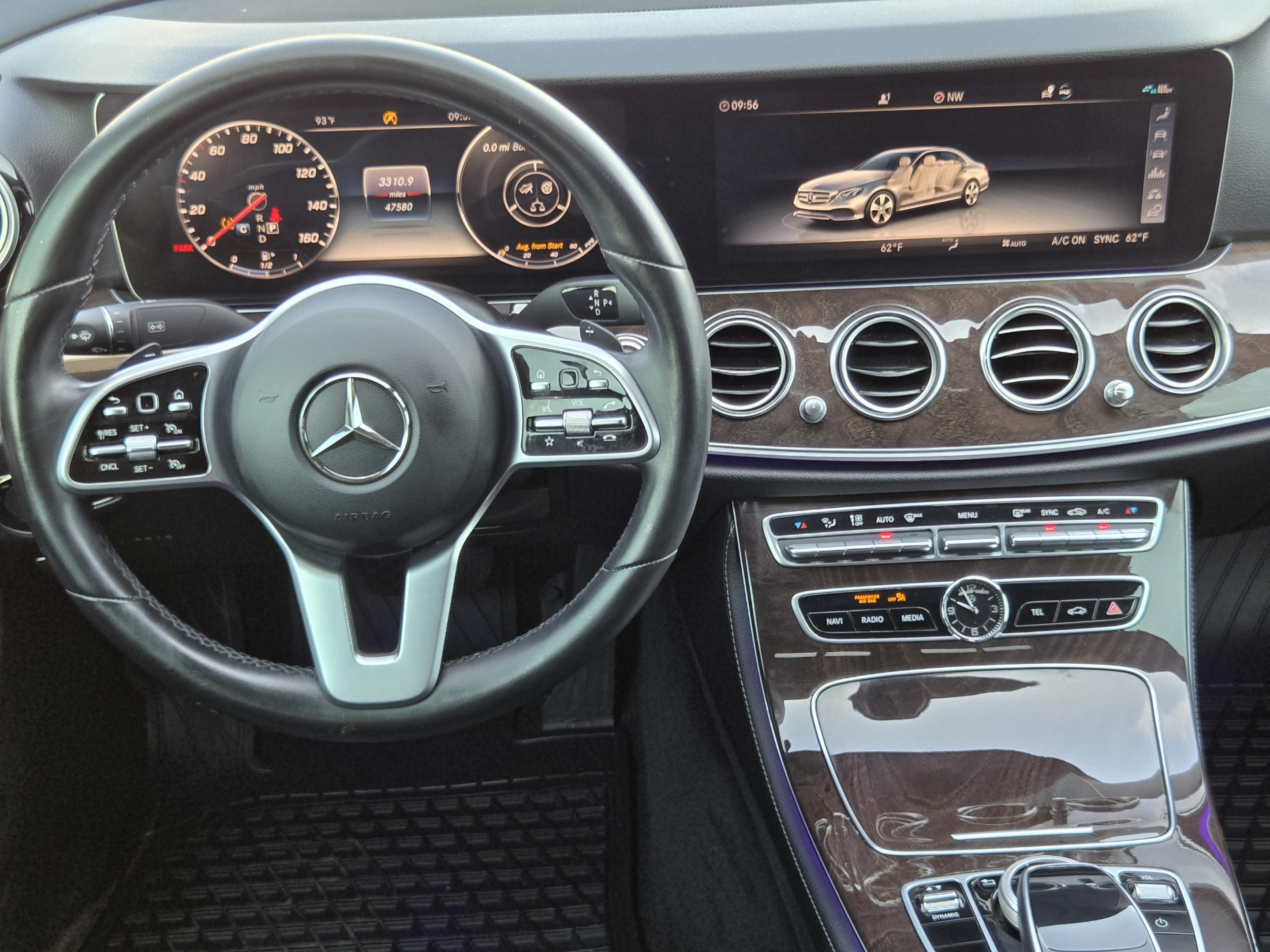 Used 2020 Mercedes-Benz E 350 Sedan image 24