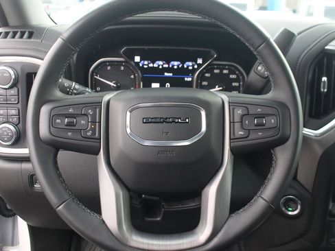 Used 2023 GMC Sierra 3500 Denali w/ Denali Ultimate Package image 19