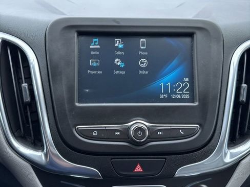 Used 2018 Chevrolet Equinox LS image 21