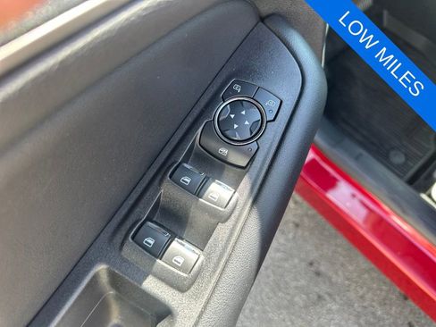 Used 2022 Ford Edge SEL w/ Convenience Package AWD/4WD image 10