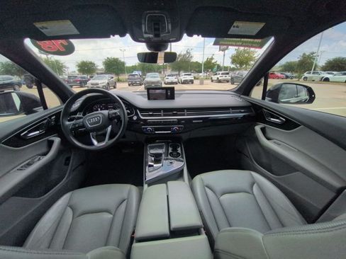 Used 2018 Audi Q7 3.0T Prestige w/ Prestige Package AWD/4WD image 17