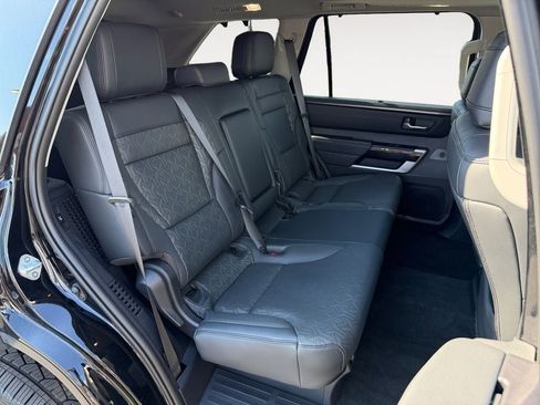 Used 2023 Toyota Sequoia Limited w/ Tow Technology Package AWD/4WD image 23