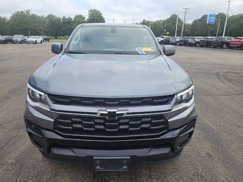 Used 2022 Chevrolet Colorado W/T w/ Custom Special Edition AWD/4WD image 2
