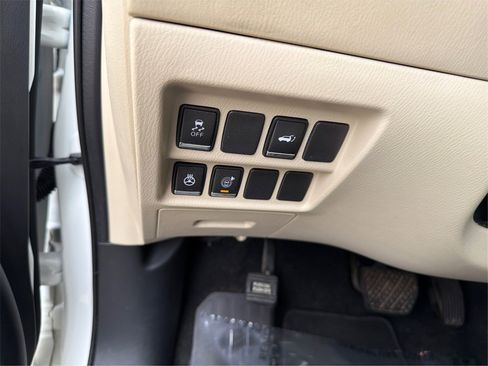 Used 2019 INFINITI QX60 Luxe w/ Essential Package image 18