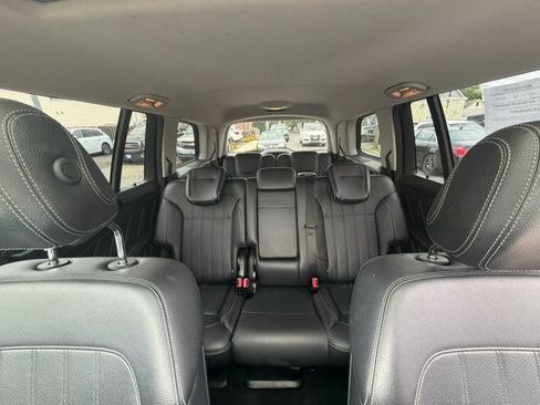 Used 2016 Mercedes-Benz GL 450 4MATIC image 13