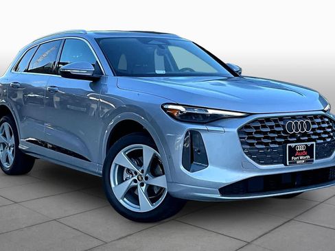 New 2026 Audi Q5 Premium AWD/4WD image 2