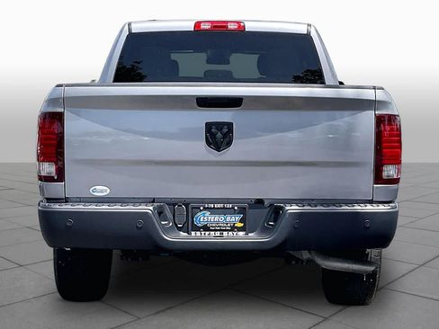 Used 2024 RAM 1500 Warlock RWD image 9