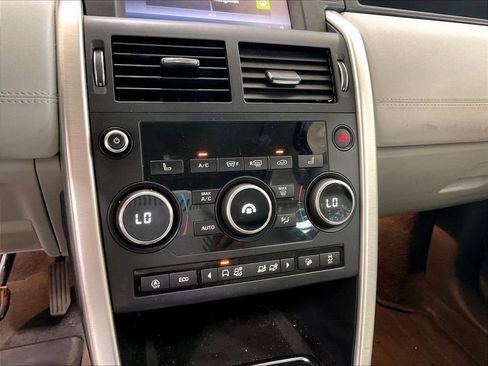 Used 2019 Land Rover Discovery Sport HSE AWD/4WD image 23