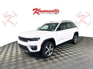 New 2025 Jeep Grand Cherokee Limited video 3