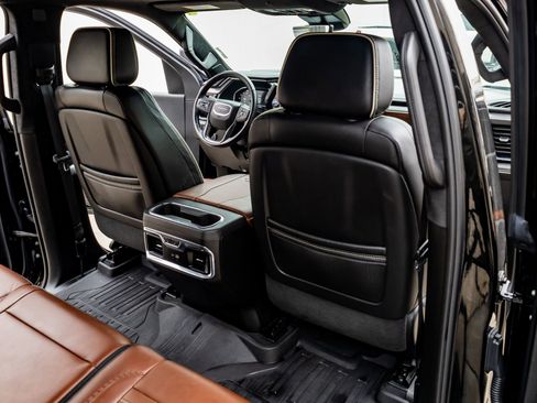 Used 2024 GMC Sierra 2500 Denali Ultimate w/ Max Trailering Package image 32