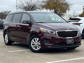 Used 2016 Kia Sedona LX w/ LX Convenience Package video 2