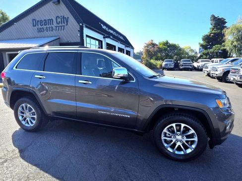 Used 2016 Jeep Grand Cherokee Limited AWD/4WD image 5