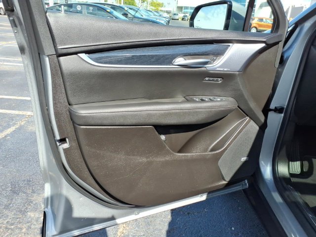 Used 2024 Cadillac XT5 Premium Luxury AWD/4WD image 18