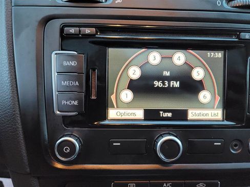 Used 2014 Volkswagen Jetta TDI image 27