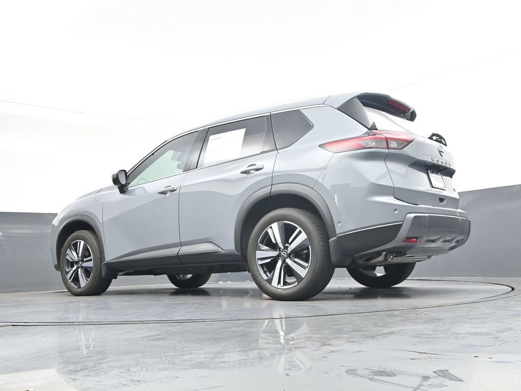 Used 2024 Nissan Rogue SL w/ SL Premium Package FWD image 41