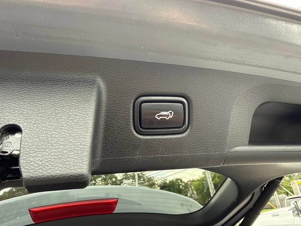 Used 2020 Kia Telluride EX AWD/4WD image 16