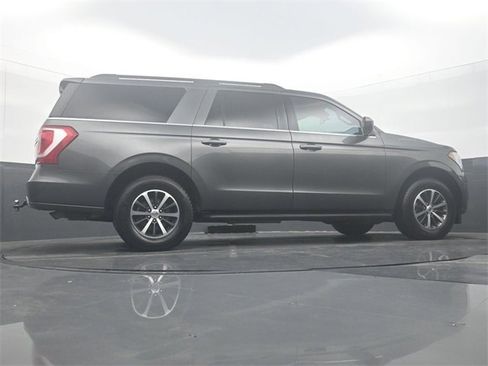 Used 2020 Ford Expedition Max XLT image 34