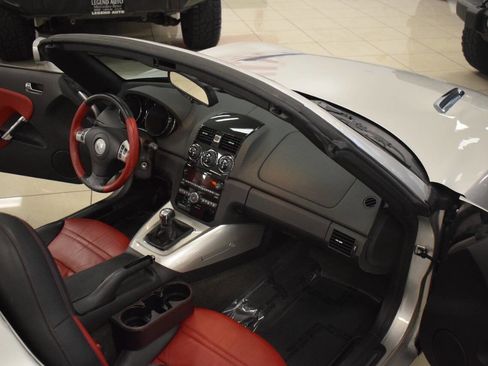 Used 2007 Saturn Sky Base 2dr Convertible w/ Premium Trim Pkg image 34