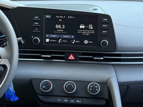 New 2026 Hyundai Elantra SE image 15