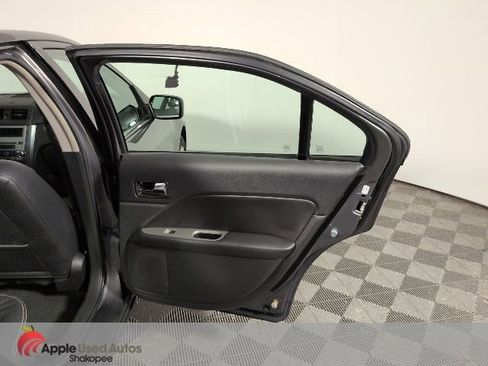 Used 2011 Ford Fusion SEL w/ 301A Rapid Spec Order Code image 31