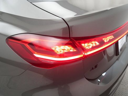 Used 2025 Audi A5 2.0T Prestige w/ 19" Wheel Package image 37