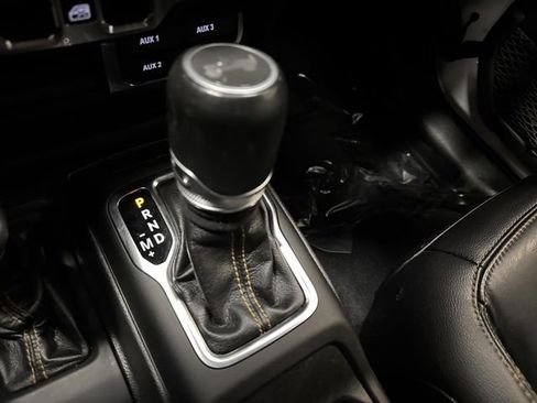 Used 2021 Jeep Wrangler Unlimited Sahara image 21