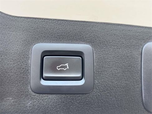 Certified 2023 MAZDA CX-5 Signature image 11
