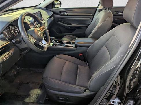 Used 2021 Nissan Altima 2.5 SV image 15