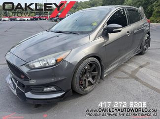 Used 2018 Ford Focus ST FWD video 1