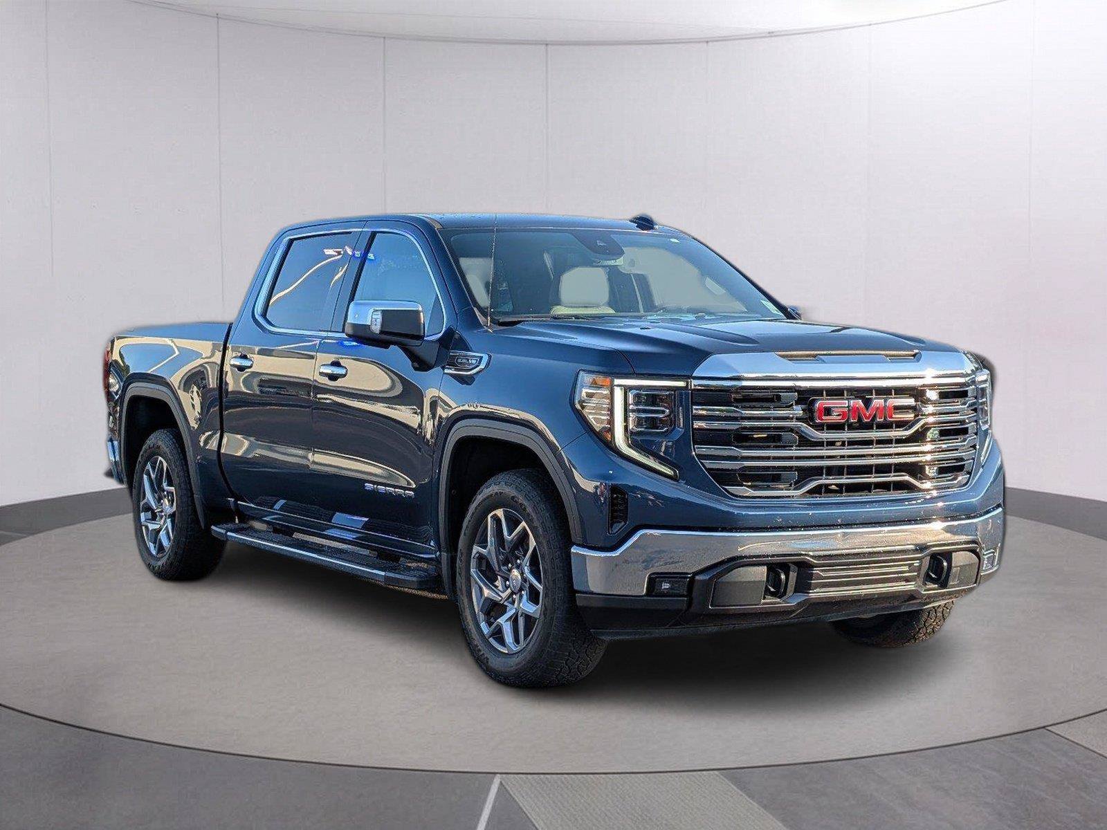 Used 2022 GMC Sierra 1500 SLT AWD/4WD image 8