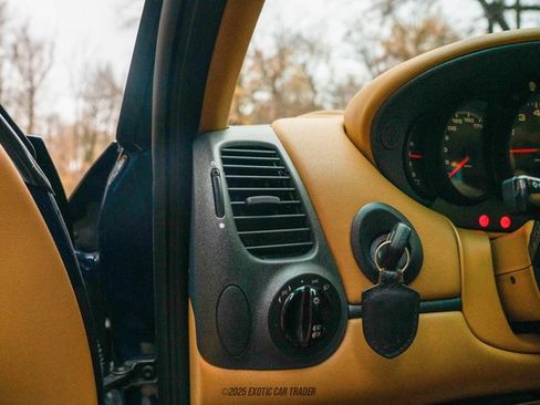 Used 1999 Porsche 911 Carrera image 38