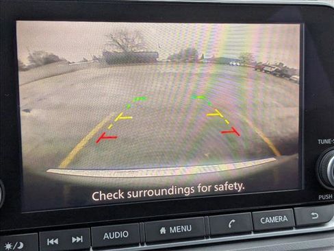 Used 2023 Nissan Rogue SV image 15