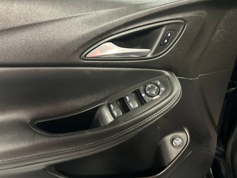 Used 2021 Buick Encore GX Select FWD image 14
