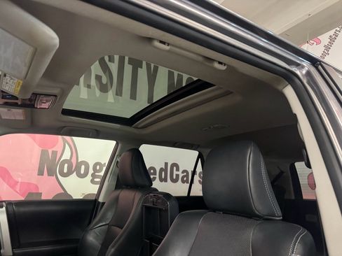 Used 2019 Toyota 4Runner Limited image 21