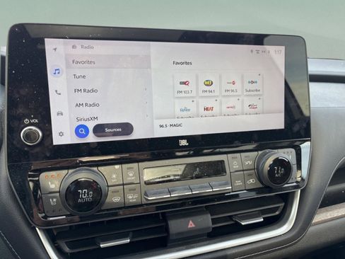 Used 2024 Toyota Grand Highlander Limited image 16