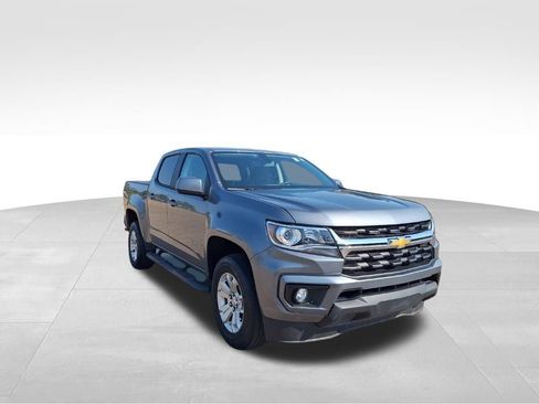 Used 2021 Chevrolet Colorado LT w/ LT Convenience Package image 3