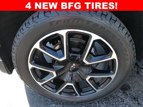 Used 2025 Chevrolet Tahoe RST w/ Comfort Package AWD/4WD image 4