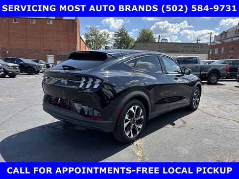 Certified 2024 Ford Mustang Mach-E Select w/ Comfort Package Lite image 5