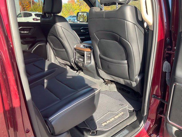 Used 2021 RAM 1500 Laramie AWD/4WD image 17