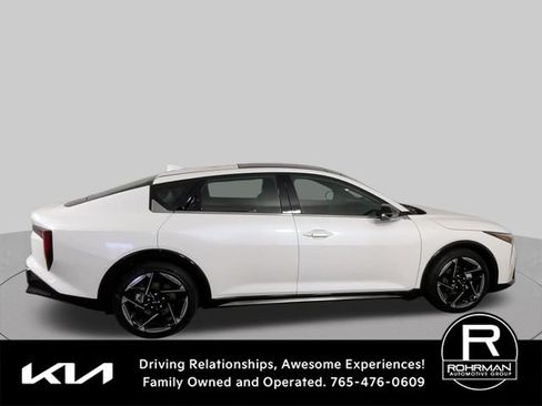 New 2026 Kia K4 EX w/ GT-Line Premium Package FWD image 10