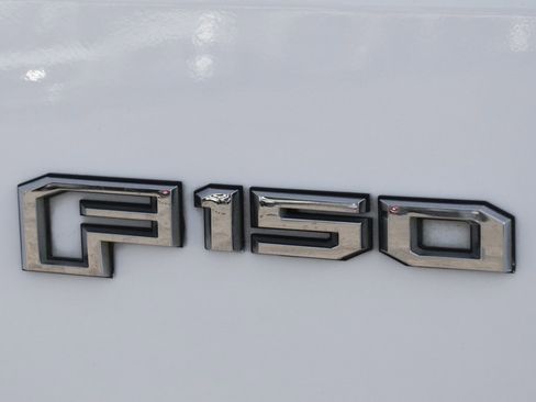 Used 2017 Ford F150 XLT w/ Equipment Group 301A Mid image 46