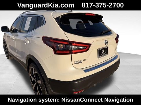 Used 2022 Nissan Rogue Sport SL image 4