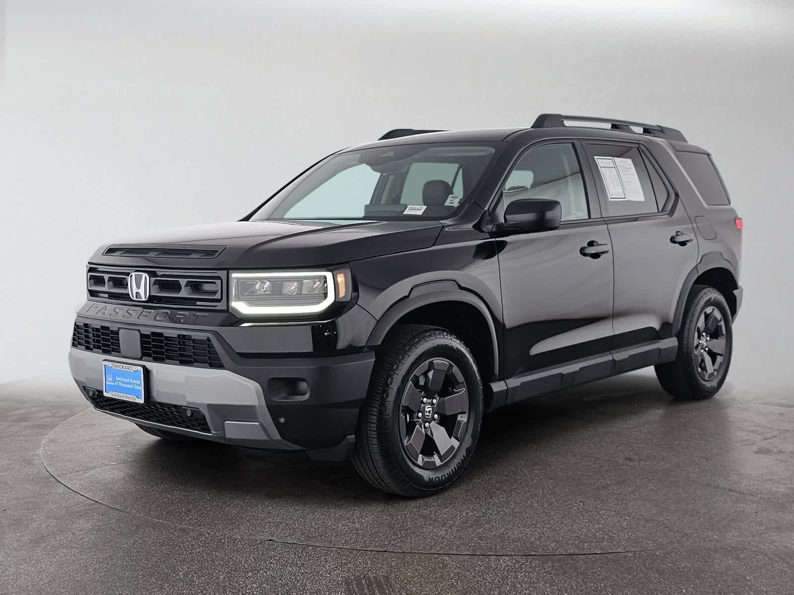 Certified 2026 Honda Passport RTL image 8
