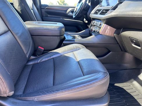 Used 2022 Chevrolet Tahoe High Country image 41