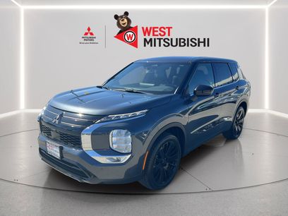 New 2026 Mitsubishi Outlander LE