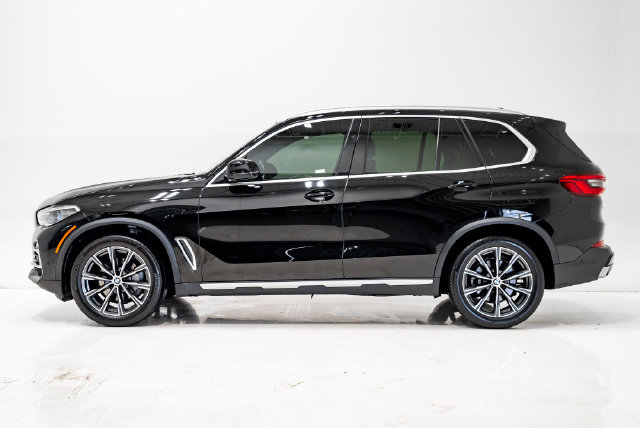 Used 2019 BMW X5 xDrive40i w/ Executive Package AWD/4WD image 24