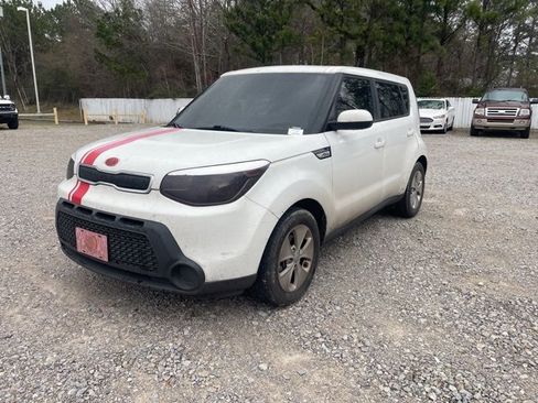 Used 2016 Kia Soul image 3