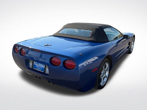 Used 2002 Chevrolet Corvette Convertible w/ Preferred Equipment Group2 RWD image 9